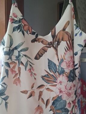 Floral V-Neck Camisole in Cream with Pink & Green Print